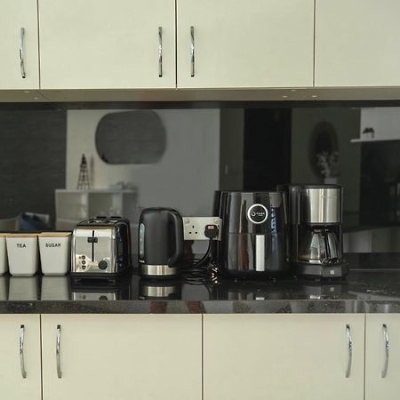 Relaxing 2Br Haven In Dubai Marina Perfect Location & Amenities Apartment Ngoại thất bức ảnh